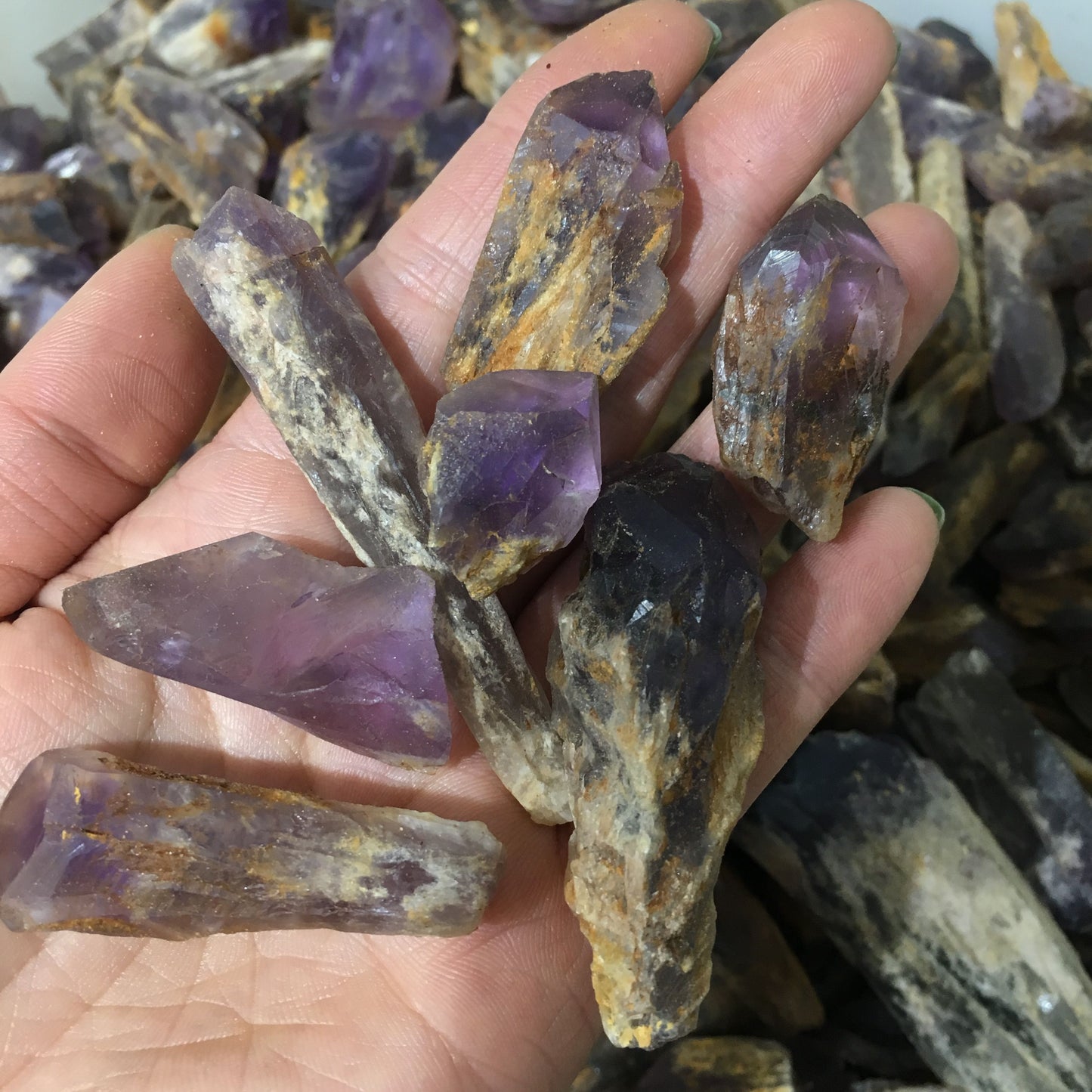 Natural amethyst quartz