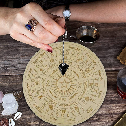 A pendulum game board